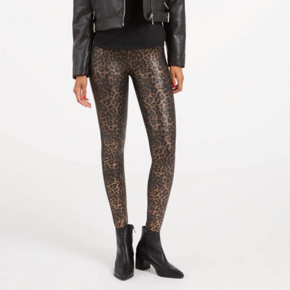 SPANX Faux Leather Leopard Leggings sz medium NWOT